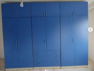 Dollap me 6kanata ngjyre blu