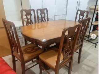 Tavoline ngrenie me 6karrige