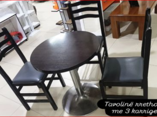 Tavoline lokali me 3karrige