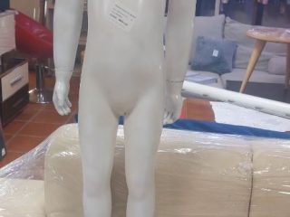 Manekin per Femije ngj.e Bardhe