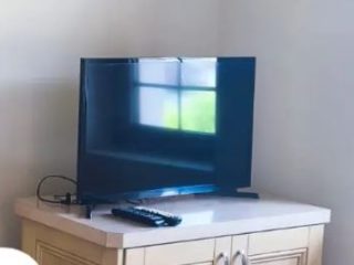 Televizor samsung me pult