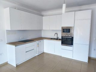Kuzhine 3 x 3 m e kompletuar